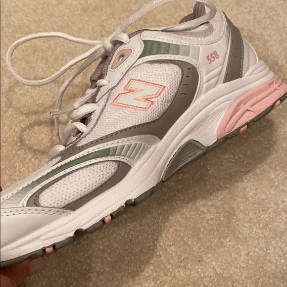 New Balance Tennis Shoes - Picture 7 of 8